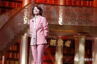 董卿视频朗诵视频,唤醒心灵的诗意共鸣